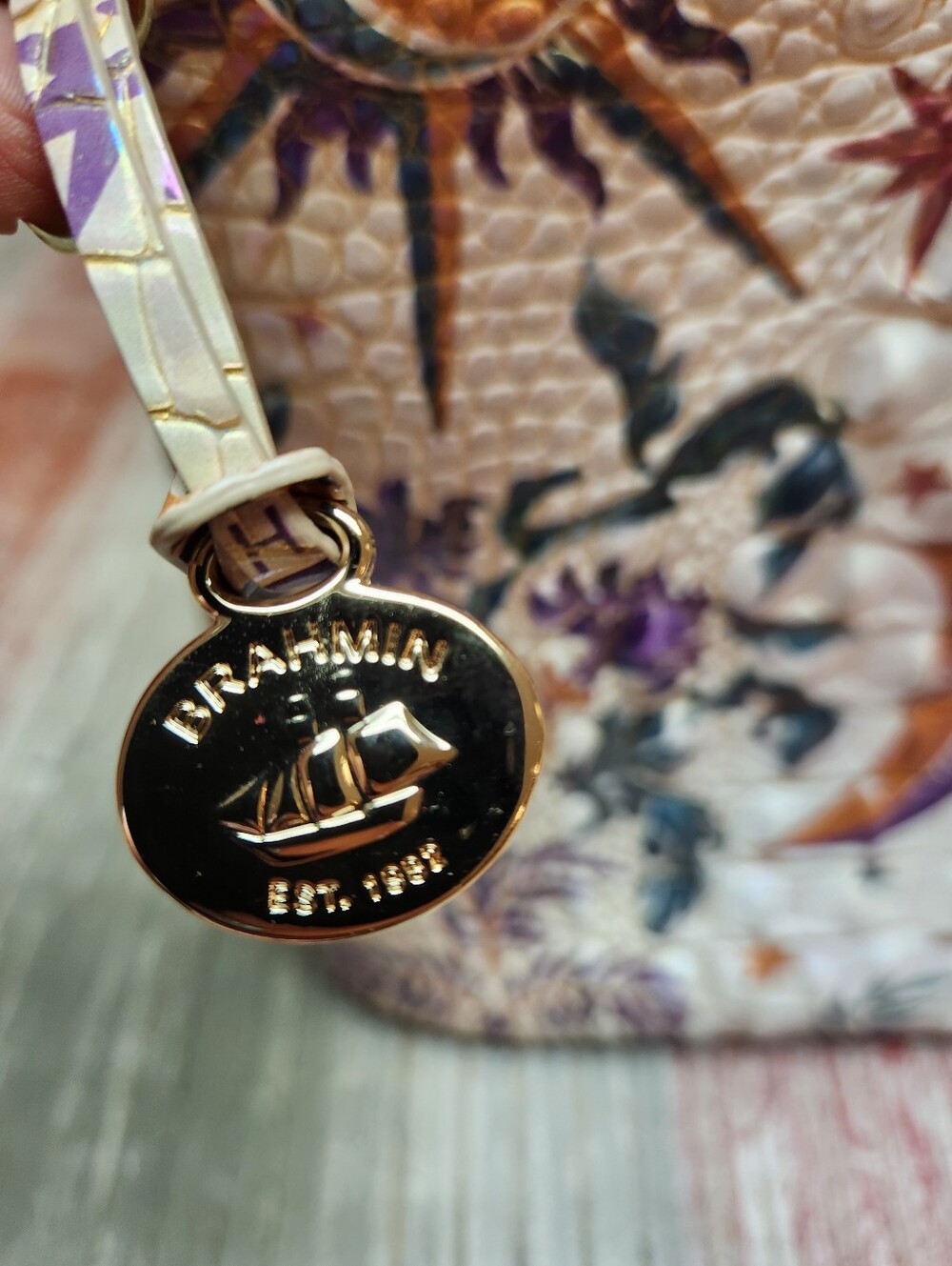 Brahmin Katie Crossbody Bag in Vitality Melbourne - iridescent sheen - Picture 7 of 16